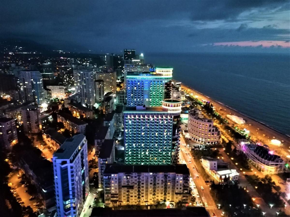 Orbi City Sun Tower 43 Floor Batumi Exterior photo